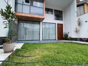 ALQUILER – HERMOSA CASA MODERNA EN LAS LOMAS DE LA MOLINA ALQUILER – HERMOSA CASA MODERNA EN LAS LOMAS DE LA MOLINA