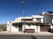 ALQUILER LINDA CASA DE 2 PISOS EN AV. ARANCOT 206,... ALQUILER LINDA CASA DE 2 PISOS EN AV. ARANCOT 206,...
