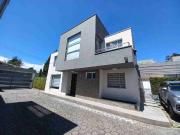 alquiler linda casa valle de los chillos