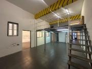 Alquiler Local Av Cordoba 6016 con garaje