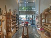 ALQUILER LOCAL BLV CHARCAS DOS PISOS EXCELENTE