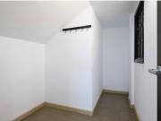 Alquiler local comercial con garaje y almacén