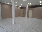 Alquiler Local Comercial frente a Mercado de Las...