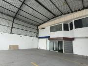 Alquiler Local con Oficinas 320m² Showroom, Av. Juan...