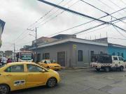 ALQUILER LOCAL ESQUINERO BIEN TRANSITABLE ZONA GALERÍA...