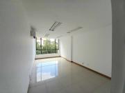 Alquiler local milla de oro 9458300 DL