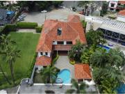 ALQUILER LUJOSA CASA SAMBORONDON KM.1 URB. RIO GRANDE