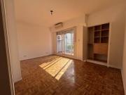 ALQUILER MONOAM Piso alto Balcón Terraza Cocina separada