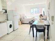 Alquiler monoambiente amoblado zona Centro Oeste...