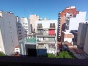 ALQUILER Monoambiente Apto Profesional – Piso Alto con...
