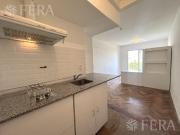 Alquiler Monoambiente con balcón en Balvanera