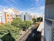 Alquiler monoambiente con balcon en Caballito