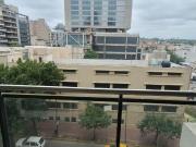 ALQUILER Monoambiente con cocina separada Nueva Córdoba