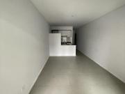 Alquiler Monoambiente Grande Con Balcón en Rosario Pichincha