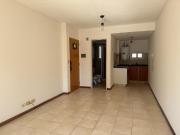 ALQUILER MONOAMBIENTE LUMINOSO CON BALCÓN