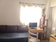 ALQUILER. Monoambiente luminoso ubicado en Monserrat