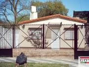 Alquiler Monte Grande Casa de 2 dormitorios jardin y...