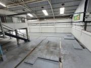 Alquiler Ofibodega industrial 761.58m² En complejo Vía a...