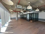 Alquiler Oficina 300 Mts. de alfombra 3 cocheras Blas...