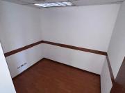 Alquiler Oficina 4 C y 4 D, Los Cortijos, Sucre, Caracas