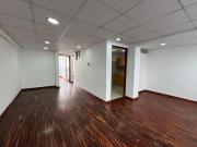 ALQUILER OFICINA 69 MT2 2do piso, Zona Comercial Surquillo