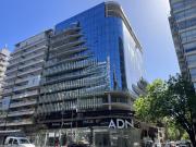 ALQUILER OFICINA DE 181 mts2 CON 1 COCHERA EN EDIFICIO...