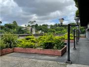 Alquiler Oficina en C.C. La Pirámide, Prados del Este...