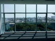 ALQUILER OFICINA IMPLEMENTADA 106M2 PISO 9 EN CHACARILLA...