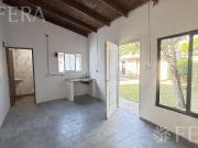 Alquiler PH 2 ambientes con jardín en Quilmes