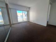 ALQUILER PLAZA SAN MARTIN MUY LUMINOSO