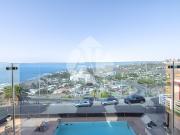 ALQUILER POR TEMPORADA de Exclusivo Apartamento...