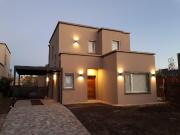 Alquiler Temporal Estancias del Río, Casa del Lago, Pilar