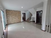 Alquiler Villa en conjunto residencial privado al norte...