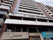 Alquilo 1 dorm con balcon en Illia 413