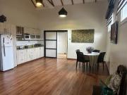 ALQUILO A PARTIR DEL 15 DE ENERO HERMOSA SUITE AMOBLADA...