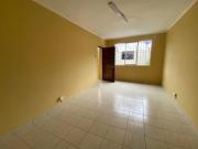 Alquilo amplia oficina de dos pisos en Surquillo