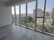 ALQUILO AMPLÍA OFICINA DE ESTRENO CON VISTA PANORÁMICA