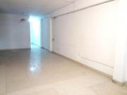 ALQUILO AMPLIO DPTO EN PRIMER PISO EN RESIDENCIAL...