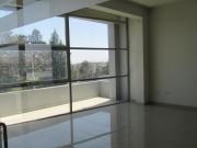 Alquilo Amplio local en JLByR Ovalo cementerio de la...