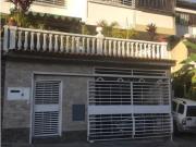 Alquilo anexo 75m2 Sebucan 7818
