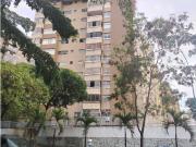 Alquilo apartamento 124m2 La Urbina 1444