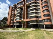 Alquilo apartamento 286m2 Valle Arriba 0863