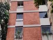 ALQUILO APARTAMENTO EN ALTAMIRA