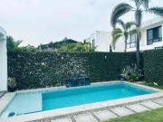 alquilo bonita casa en Mocolí con todos los servicios