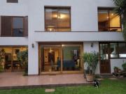 ALQUILO CASA C/JARDIN, 5 DORMITORIOS, SALA DE ESTAR, 3...