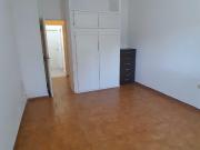 ALQUILO Casa de 2 DORMITORIOS. Ubicada en Villa Carlos...