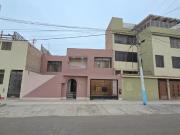 alquilo casa de 2 pisos de area total 350m2 de 5... alquilo casa de 2 pisos de area total 350m2 de 5...