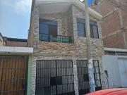 Alquilo Casa de 2pisos At100 m² con Azotea y Cochera en... Alquilo Casa de 2pisos At100 m² con Azotea y Cochera en...