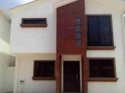 Alquilo casa de 4 habitaciones más jacuzzi