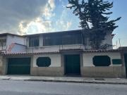 Alquilo Casa de 894m2 5h/5b/7p.e Colinas de Santa Mónica